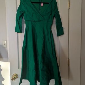 Pinup Couture Green V-Neck A-Line Dress